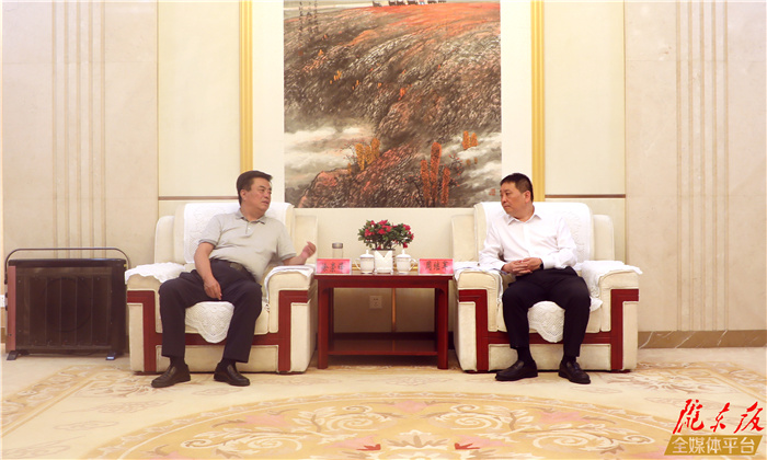 慶陽市政府與省水務投資有限責任公司舉行座談