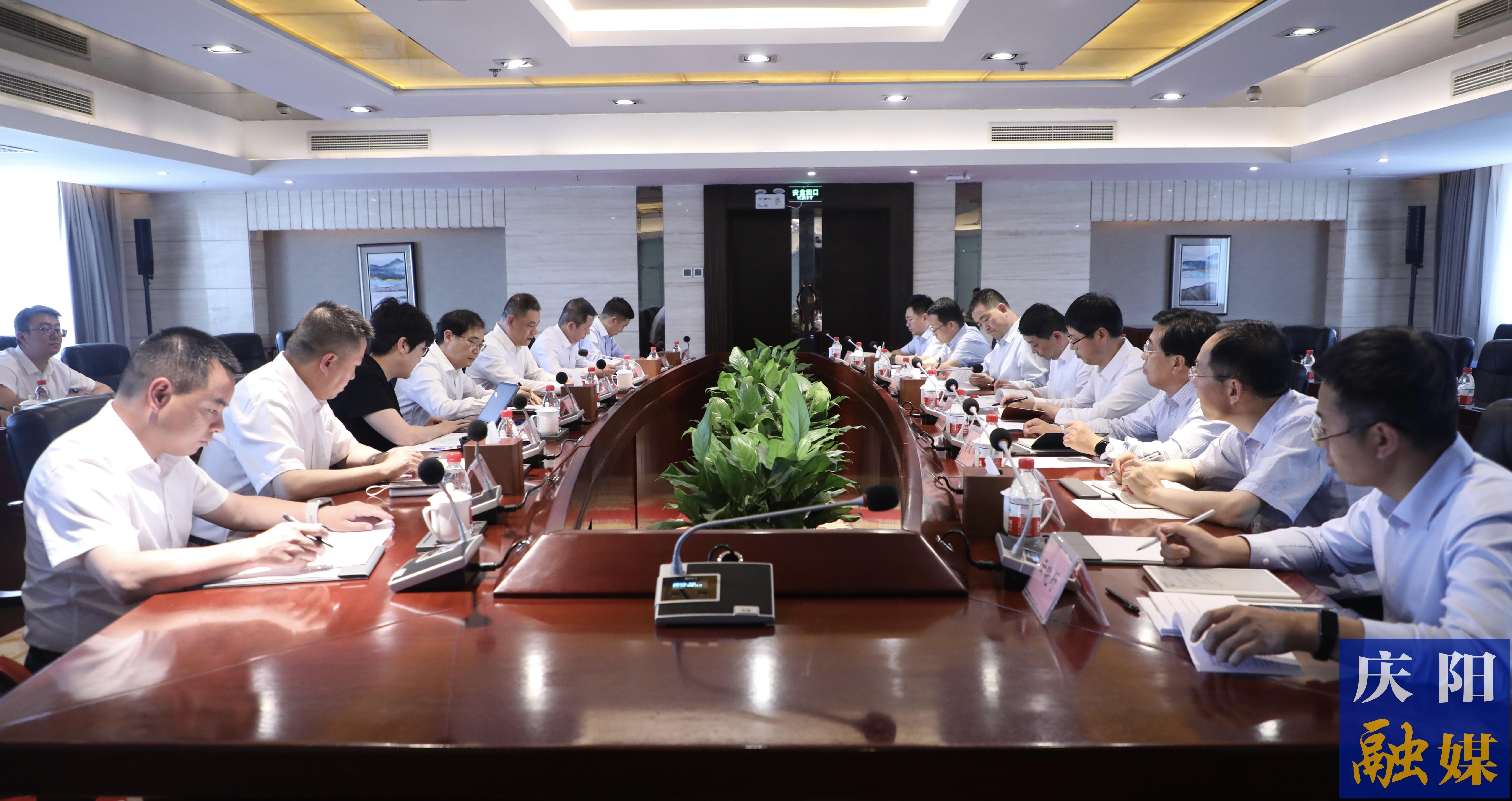 周繼軍與中國移動通信集團副總經理趙大春在京座談